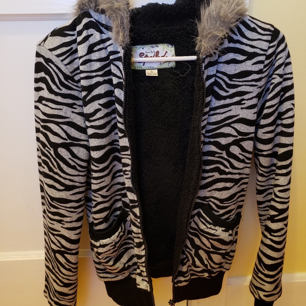 Zip up